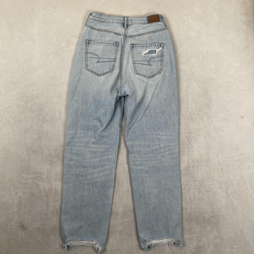 American Eagle 90s High Rise Boyfriend Jeans Womens 4 Blue Distressed Denim - Picture 9 of 12
